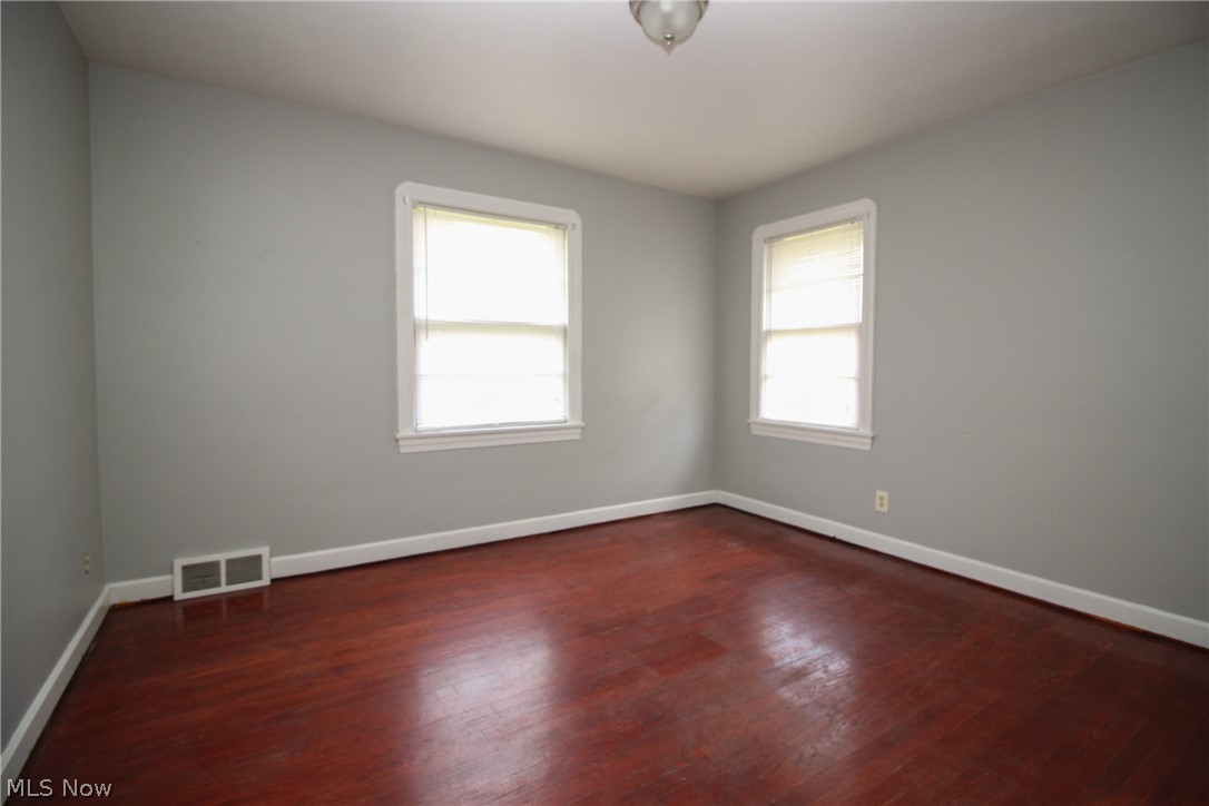 New England Lanes - Residential