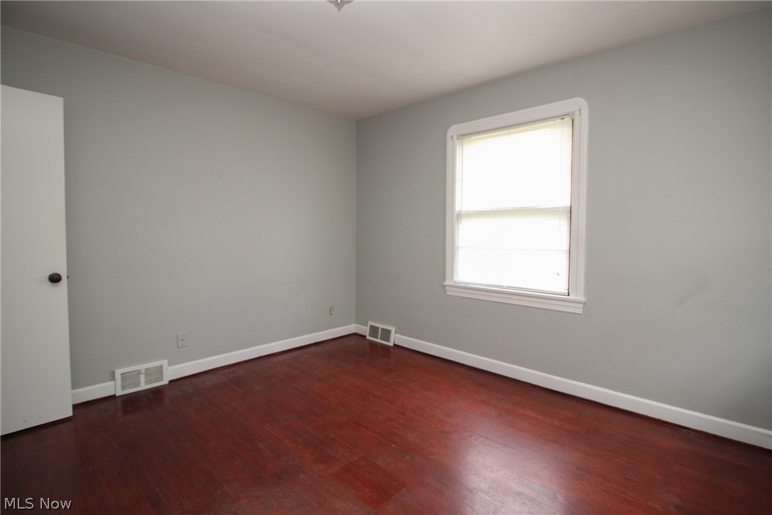 New England Lanes - Residential