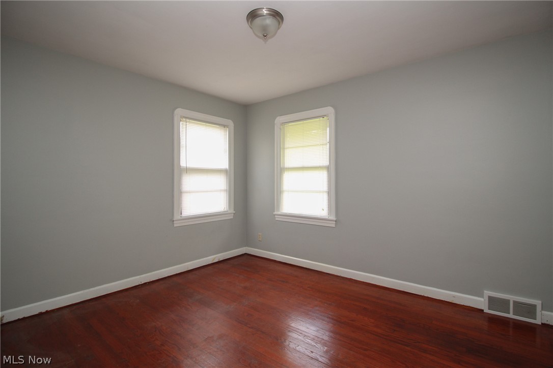 New England Lanes - Residential