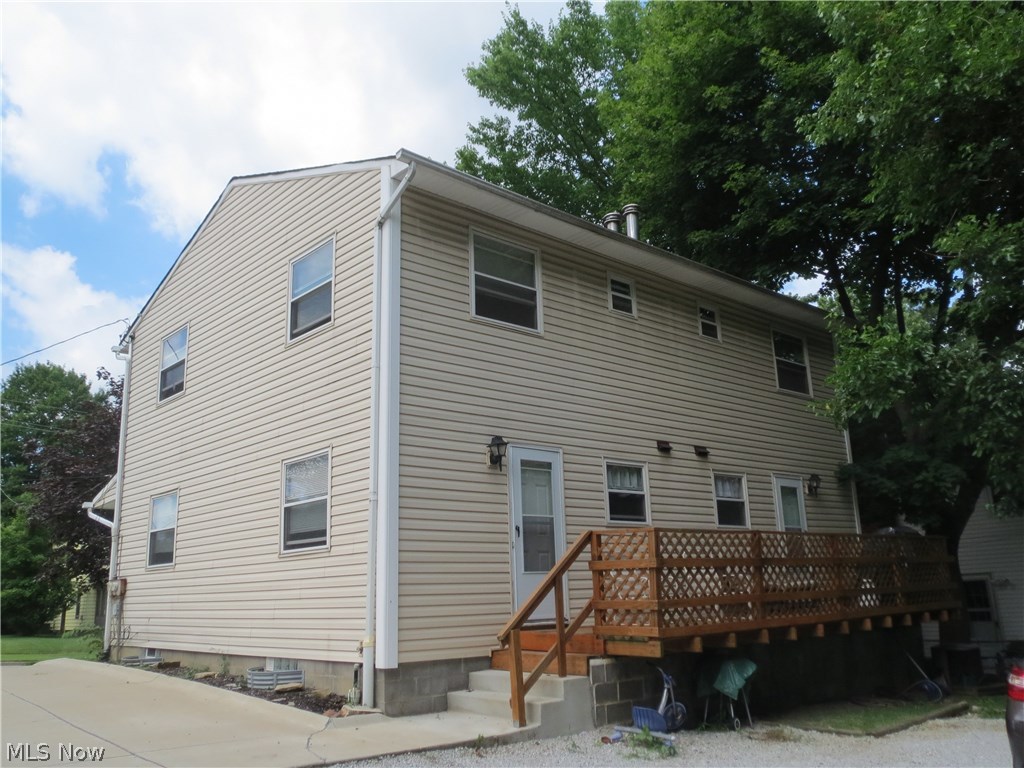 Tallmadge 01 - Residential Income