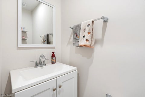 Tiny photo for 181 Pine Avenue, Peninsula, OH 44264 (MLS # 5252879)