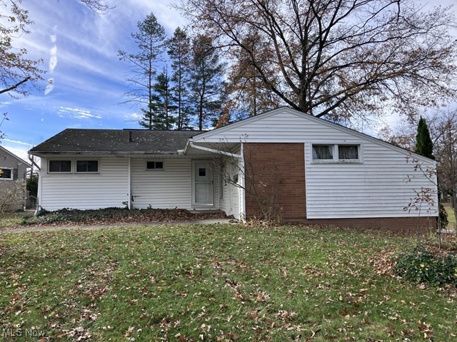 1908 Valley Road, Cuyahoga Falls, Ohio image 3