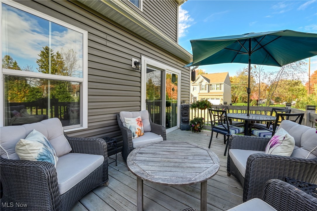 Towns/Cedar Crest - Residential