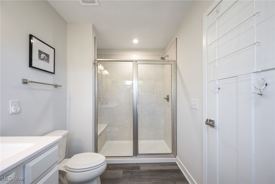 Towns/Cedar Crest - Residential