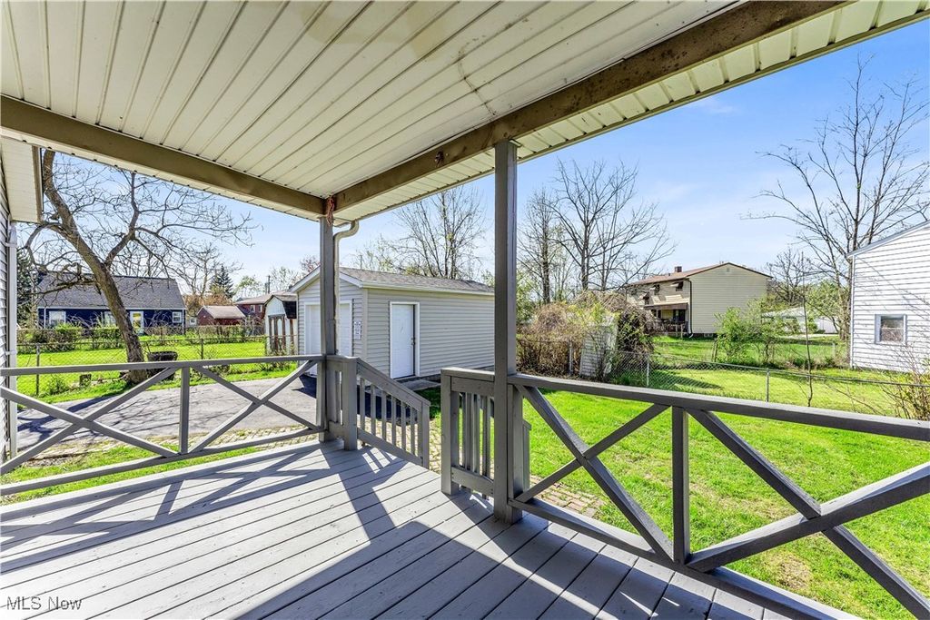 Photo of 5656 Lafayette Avenue, Maple Heights, OH 44137 (MLS # 5182032)