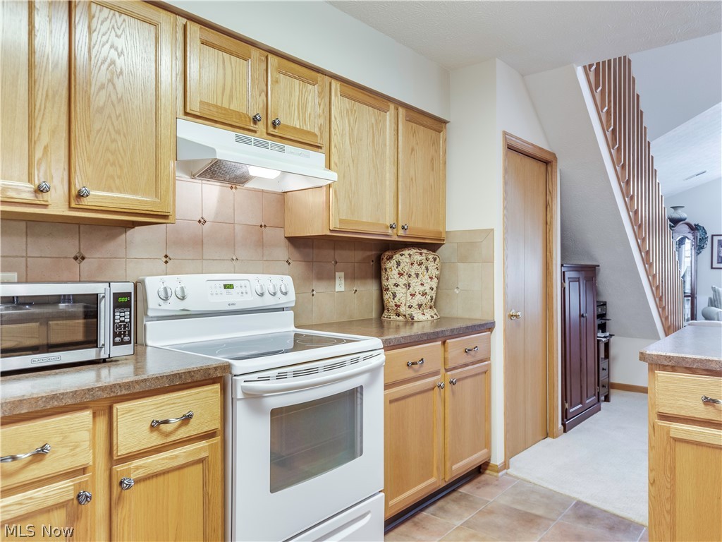 Buckingham Gate Condo Ph V - Residential