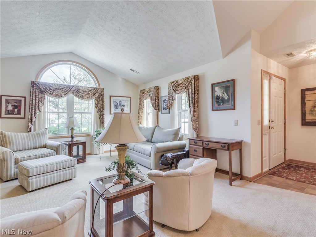Buckingham Gate Condo Ph V - Residential
