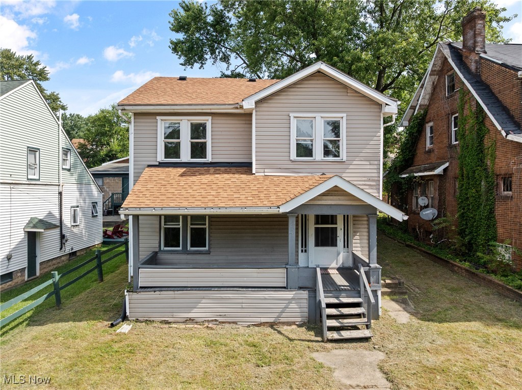 Solid 4 bedroom 2 bath house in desirable neighborhood. Laundry, bedroom and bathroom on first floor. Great starter home or investment property.