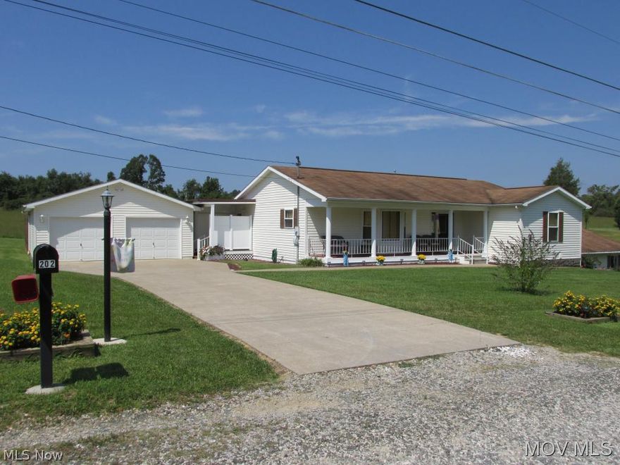 You will fall in love with this lovely ranch home offering an open floor plan, first floor laundry, dining room with bay window, large living room with sliders leading to a spacious deck perfect for entertaining surrounded by an above ground pool & hot tub. The lower level has a rec room area, full bath, storage room as well as an area for a second kitchen if desired. Add flooring for additional sq.ft. living space. You will also be impressed with the 2 double garages and all of the privacy this home has to offer.  Elem: Kanawha Elementary School  Elem/Bus: Y  JrHigh: Hamilton Jr. High School  JrHigh/Bus: Y  High: Parkersburg High  High/Bus: Y  Fire: VOL  Police: SHF  ;SQFT=Fin L1:1466, Fin Above:1466, Fin Total:1466, Unfin Bsmt:1466, Unfin Above:1466;GAR= 2 Car Att, 2 Car Det, Heated;PRKG= Off Street, RV Parking