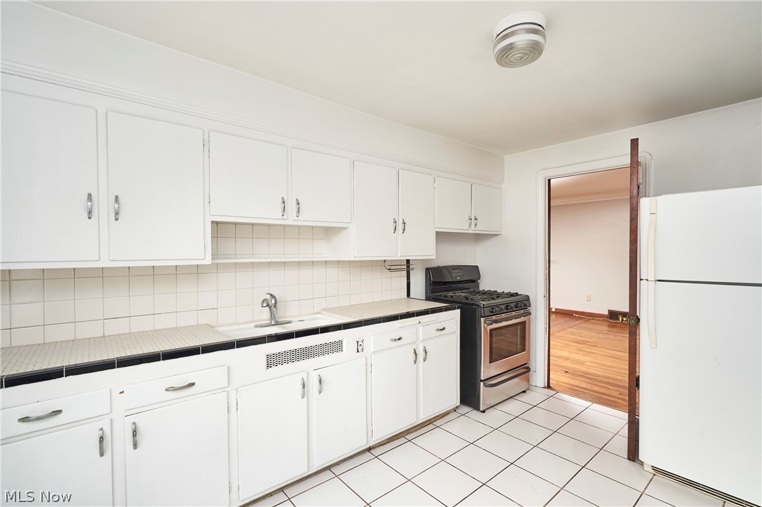 Lincoln Ave Sub - Residential Income