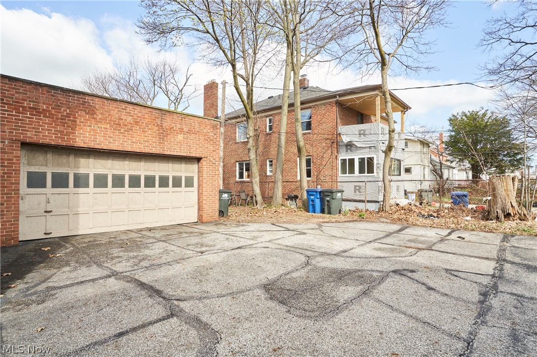 Lincoln Ave Sub - Residential Income