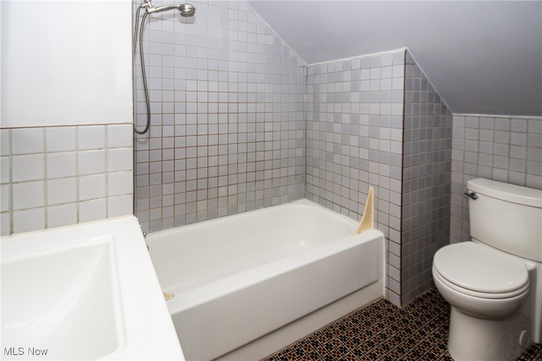 Northwood Park - Residential Income