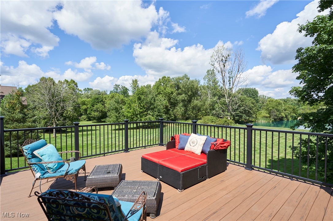 Bath, Ohio 44333, United States, 5 Bedrooms Bedrooms, ,7 BathroomsBathrooms,Residential,Active,118423