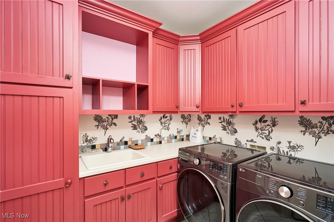 Bath, Ohio 44333, United States, 5 Bedrooms Bedrooms, ,7 BathroomsBathrooms,Residential,Active,118423