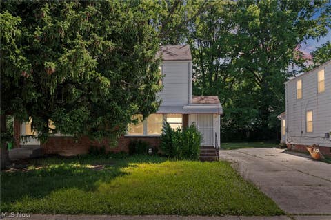 Tiny photo for 1469 E 250th Street, Euclid, OH 44117 (MLS # 5238858)