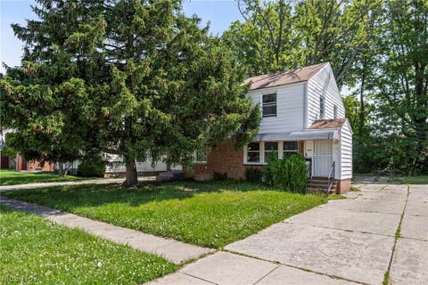 Tiny photo for 1469 E 250th Street, Euclid, OH 44117 (MLS # 5238858)