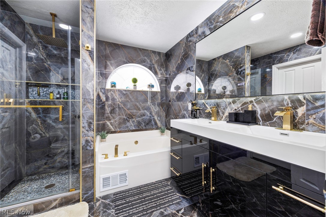 View Point Condo - Residential