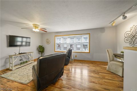 Tiny photo for 2115 Presidential Parkway #4, Twinsburg, OH 44087 (MLS # 5185878)