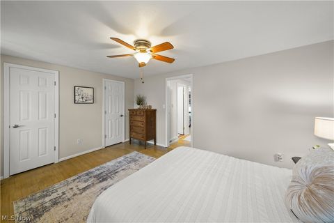 Tiny photo for 2115 Presidential Parkway #4, Twinsburg, OH 44087 (MLS # 5185878)