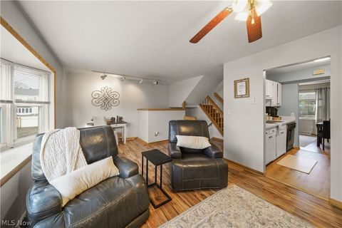 Tiny photo for 2115 Presidential Parkway #4, Twinsburg, OH 44087 (MLS # 5185878)