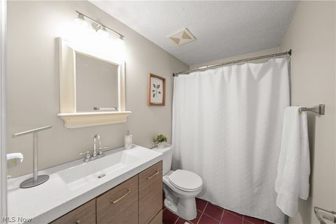 Tiny photo for 2115 Presidential Parkway #4, Twinsburg, OH 44087 (MLS # 5185878)