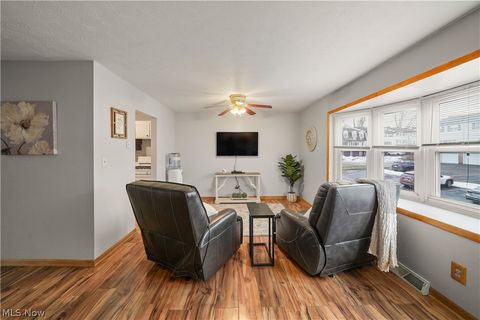 Tiny photo for 2115 Presidential Parkway #4, Twinsburg, OH 44087 (MLS # 5185878)