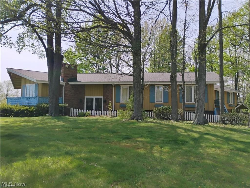 Photo of 3498 Varmland Court, Brunswick, OH 44212 (MLS # 5212424)