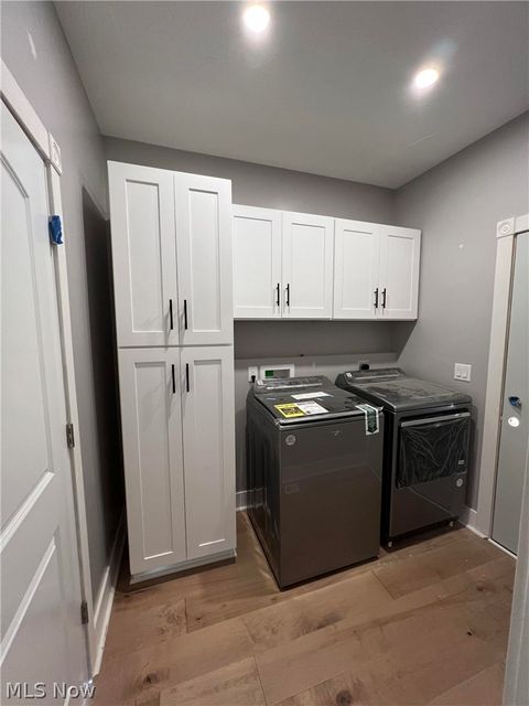 Tiny photo for 10556 E Bayshore Road, Lakeside Marblehead, OH 43440 (MLS # 5208567)