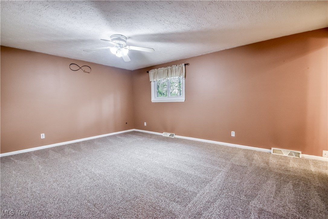 11235 Kimmeridge Trail, Newbury, Ohio image 24