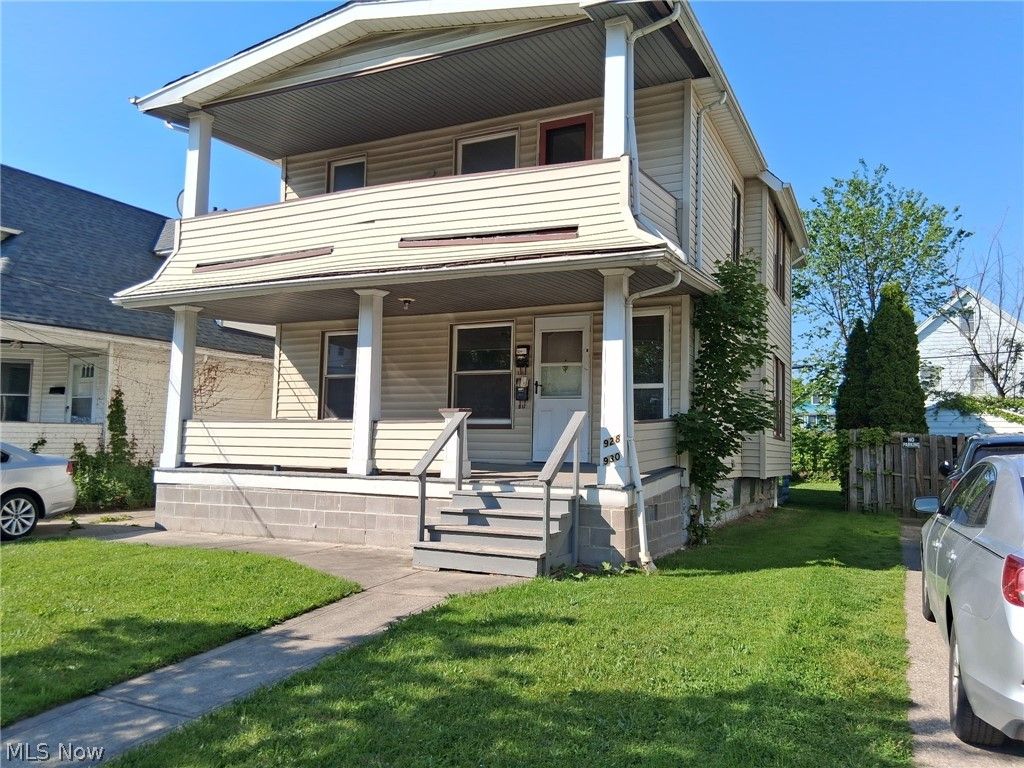 Photo of 930 Evangeline Road, Cleveland, OH 44110 (MLS # 5212215)