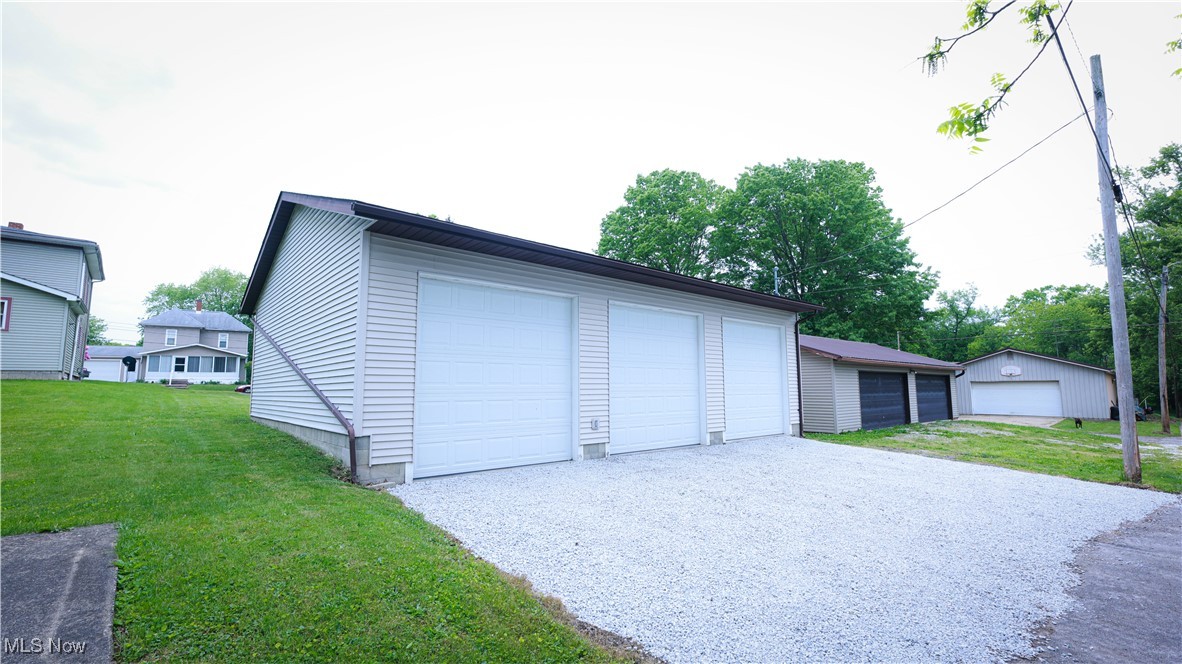 207 2nd Avenue, Beach City, Ohio image 21