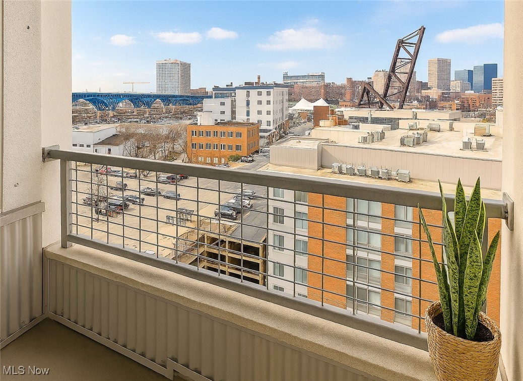 Condominiums/Stonebridge Ph #2 - Residential