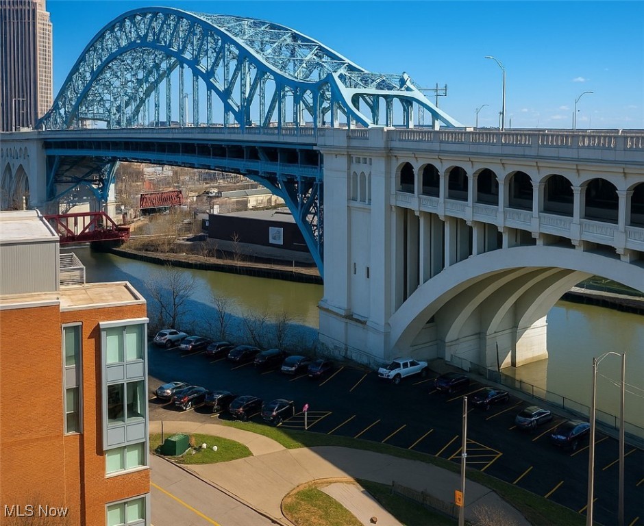 Condominiums/Stonebridge Ph #2 - Residential