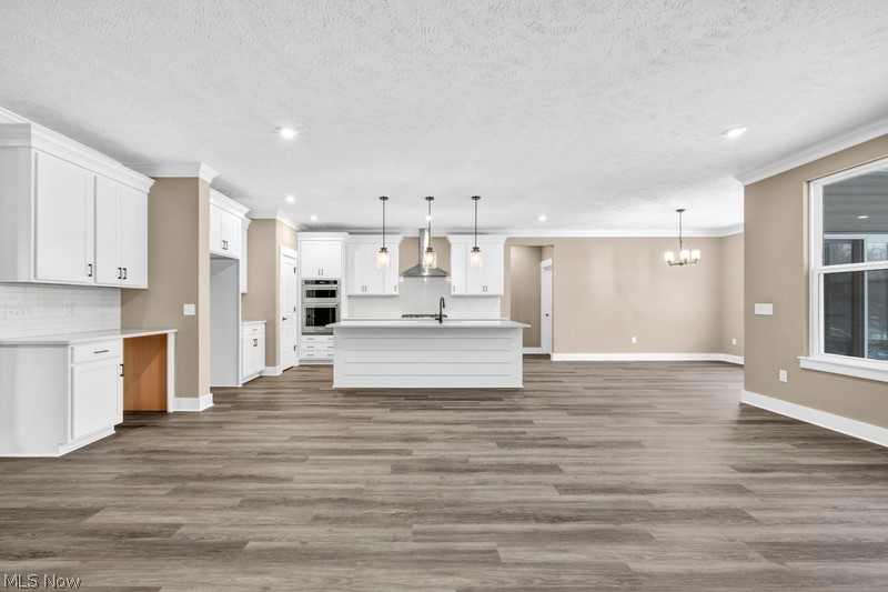 3320 White Willow Lane