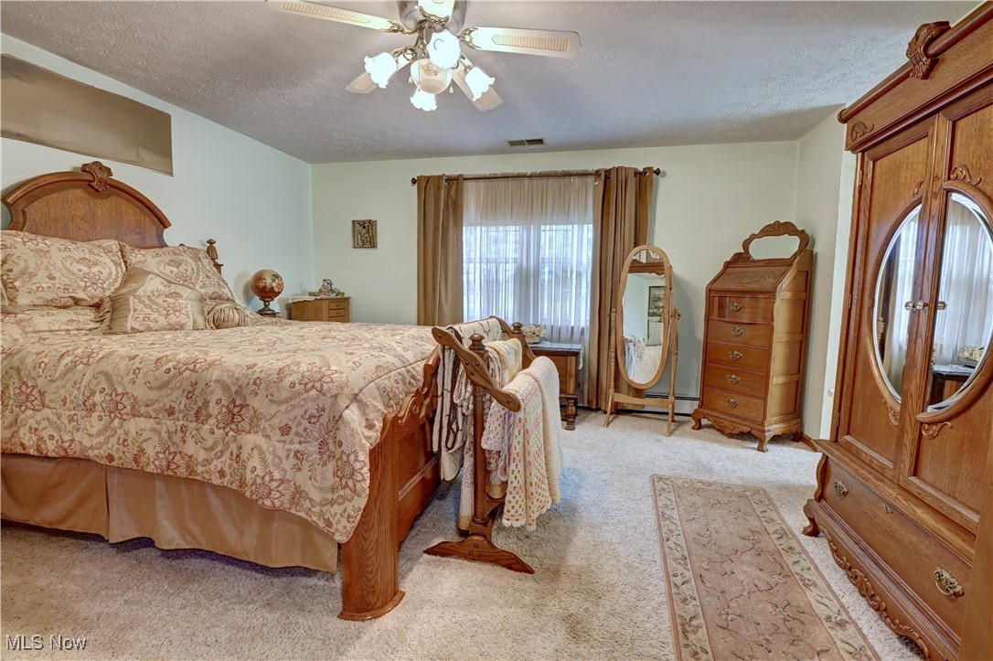 Em & R Myers 1 - Residential