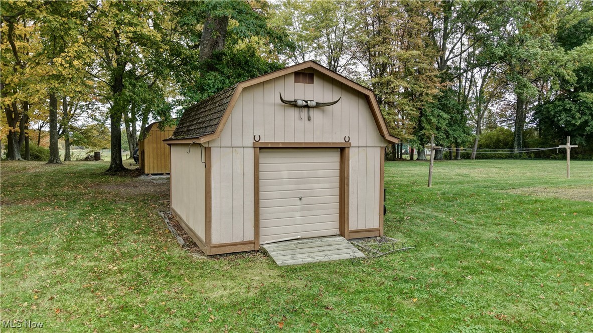 Em & R Myers 1 - Residential