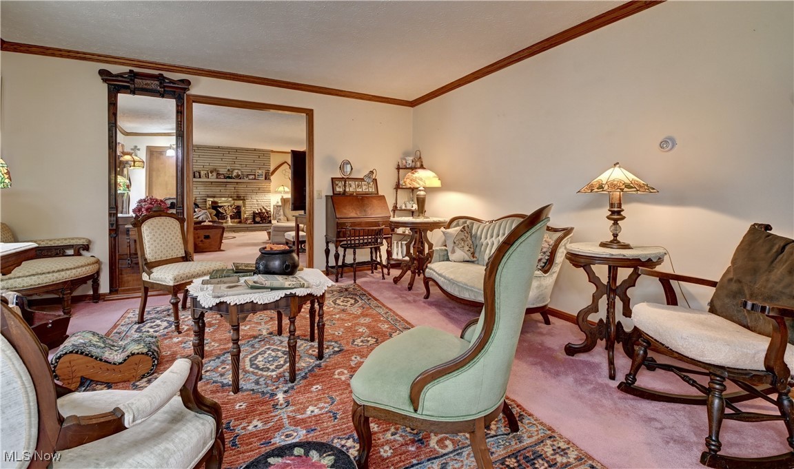 Em & R Myers 1 - Residential