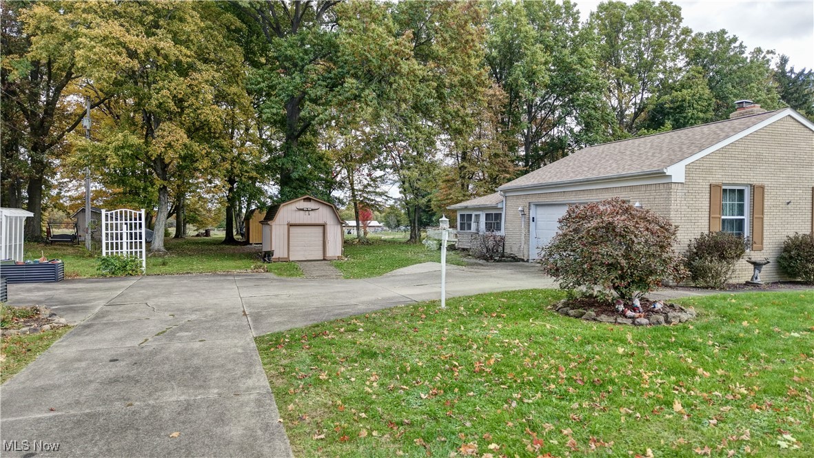 Em & R Myers 1 - Residential