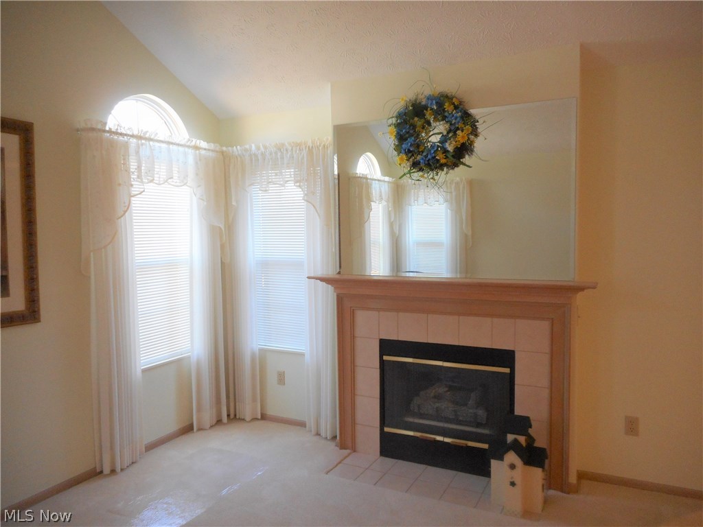 Villas At Oregon Trails Condo - Residential