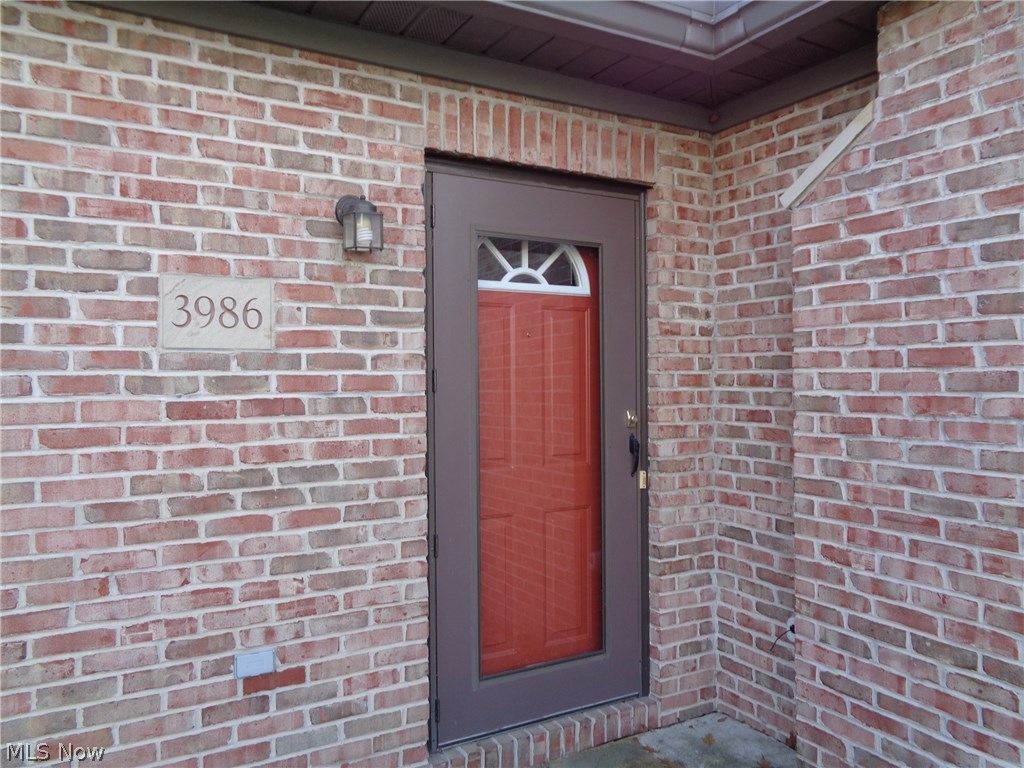Villas At Oregon Trails Condo - Residential