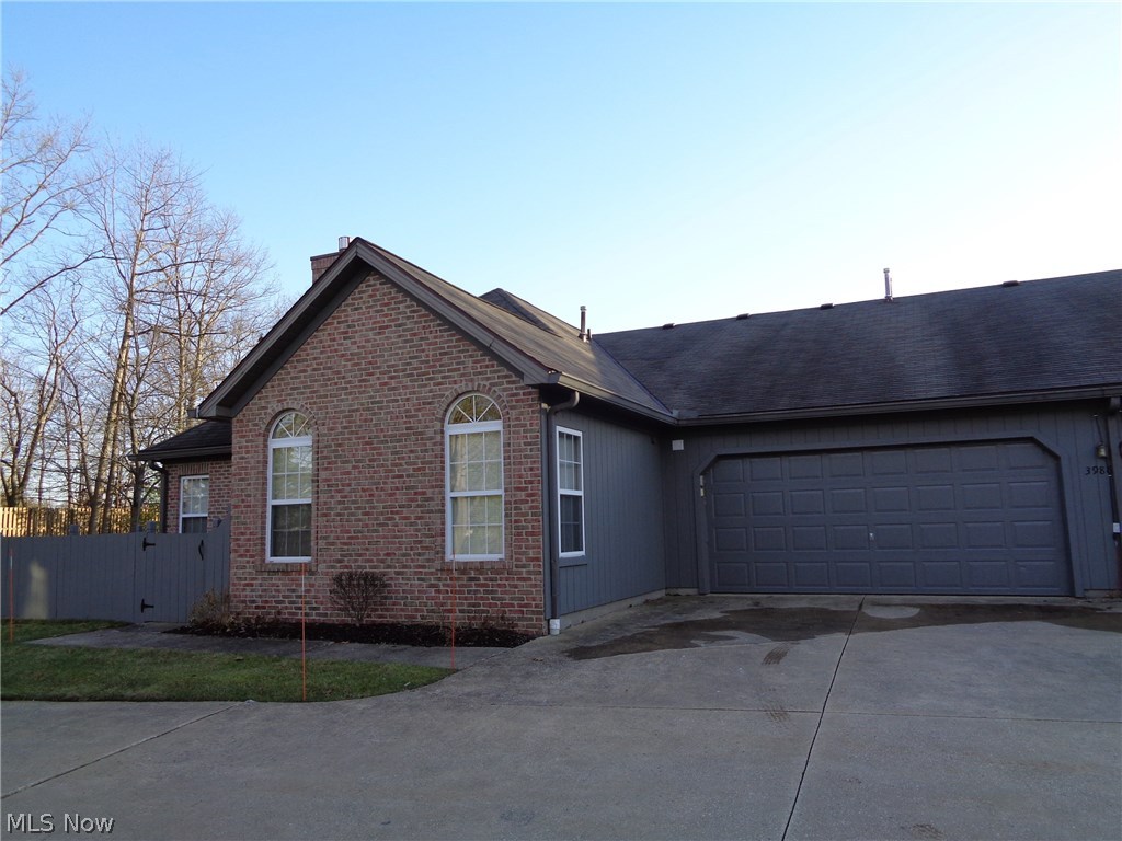 Villas At Oregon Trails Condo - Residential