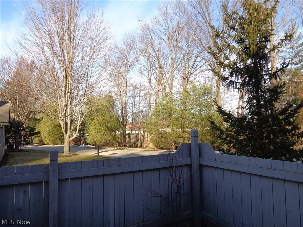 Villas At Oregon Trails Condo - Residential