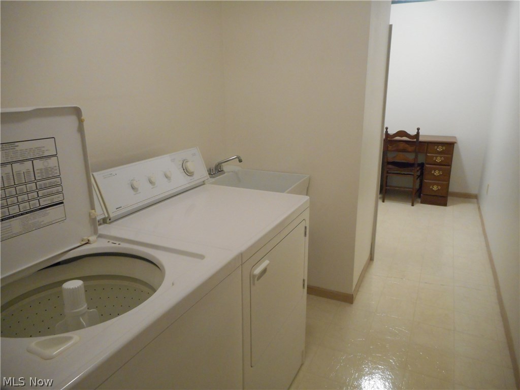 Villas At Oregon Trails Condo - Residential