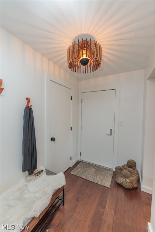 Meridian Condo - Residential