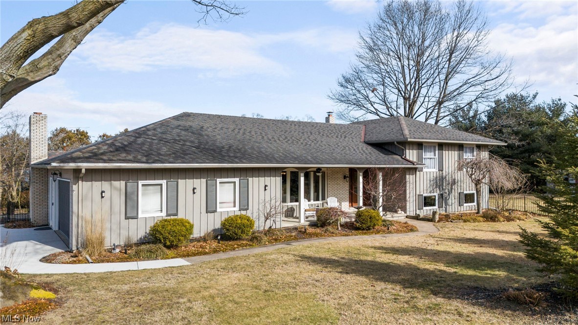 Dream spread on Riveredge. You will find peace and quiet luxury in this expansive custom built 4 bed 2.5 bath home. 5519 has taste, functionality and is an outstanding representative of this amazing street and location. A large lot, with fenced in back yard perfect for pets, new driveway, patio, shed with electric (240v and 120v), storage cage, carport, and professionally designed gardens to add fragrance and beauty to the eye from early Spring to deep Autumn check all the outdoor boxes. At the entrance of the home you are provided a relaxing front porch really setting the tone. Upon entrance you encounter an amazing use of space, a kitchen with everything you need including reverse osmosis water filter and instant hot water system, gorgeous refinished hardwood floors upstairs, newly updated bathrooms with elegant showers including modern glass sliding doors plus a jet soaking tub, and a stunning sunroom to enjoy your morning coffee and admire the beautiful gardens. Don’t miss your chance to see and take ownership of this stunning home and convenient location close to parks, shopping, college and highway.