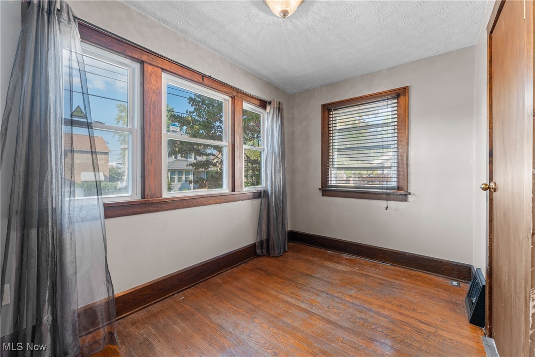 County/Stark - Residential