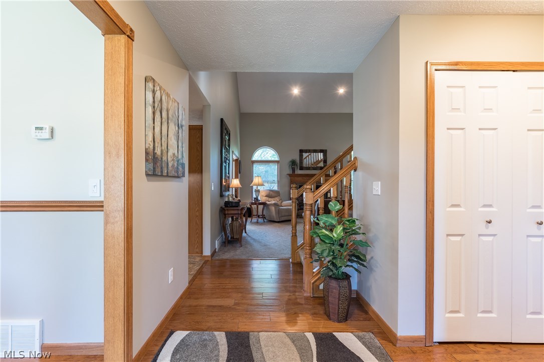 Yachtsmans Cove - Residential