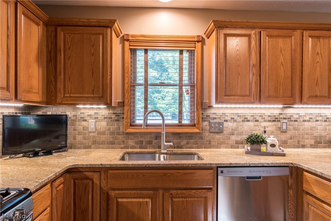 Yachtsmans Cove - Residential