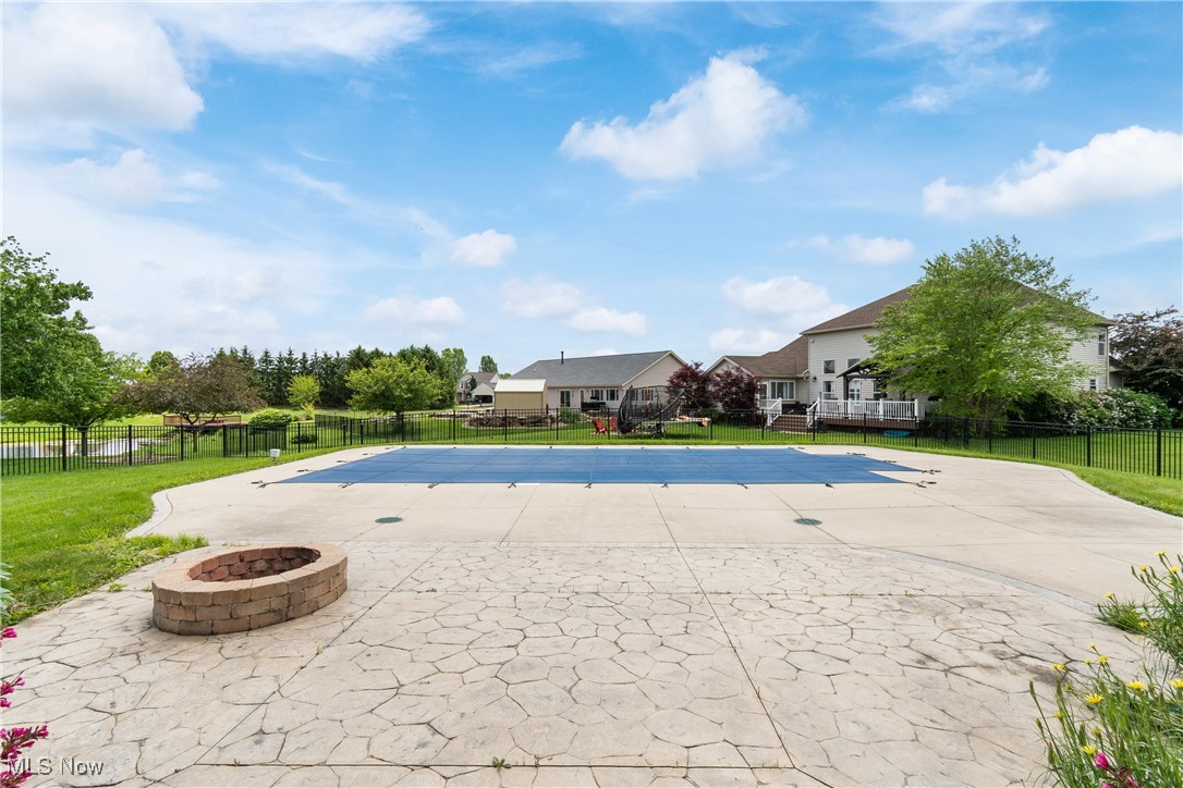 2866 Genera Street, Uniontown, Ohio image 4