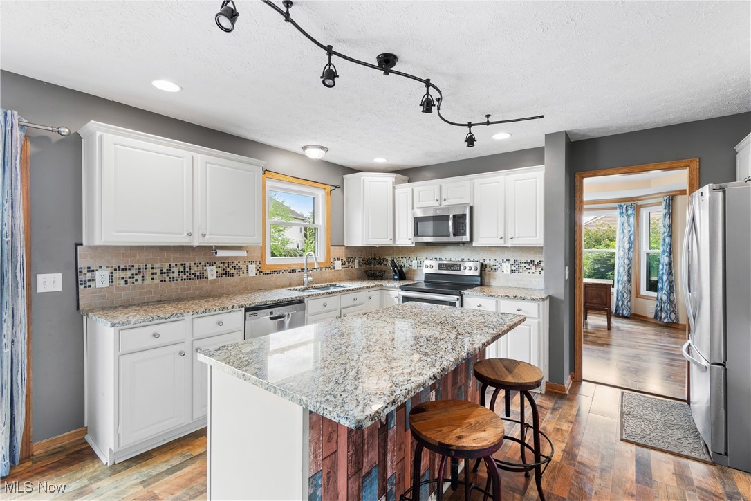 2866 Genera Street, Uniontown, Ohio image 15